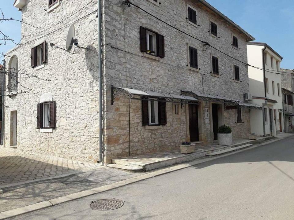 Apartment Nona Tar-Vabriga Exterior foto